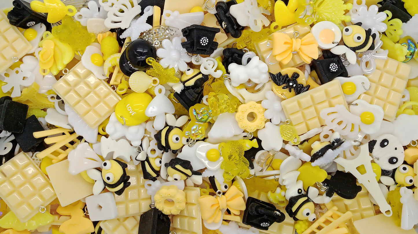 Cute Charm Mix in Yellow Black & White, 30 pieces, Kawaii Resin and Acrylic Mix
