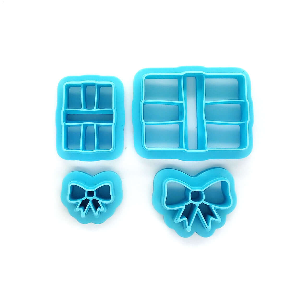 Two sizes of gift clay cutters.