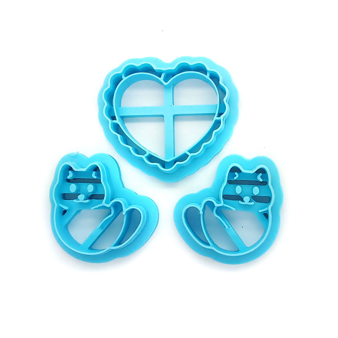 Cats in heart polymer clay cutter set.