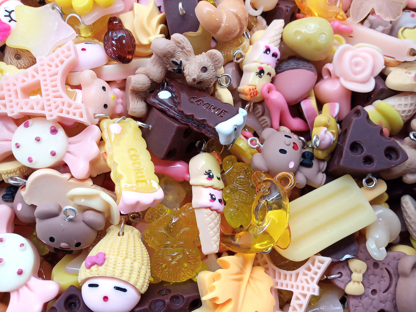 Cute Charm Mix in Brown Peach & Yellow, 30 pieces, Resin and Acrylic Mix