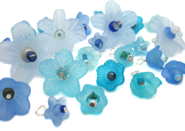 25 Assorted Flower Charms, Rainbow Mix