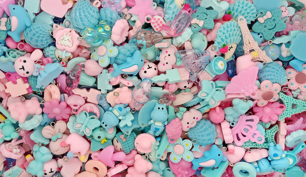 Cute Charm Mix in Pink & blue, 30 pieces, Pastel Resin and Acrylic Mix