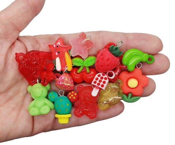Cute Charm Mix in Red & Green, 30 pieces, Christmas Resin and Acrylic Mix